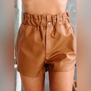 NWT  Gilli High waisted Faux leather pull on shorts
